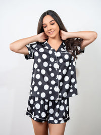 Lyanna - S/S Classic SPJ Set in Black & White Polka 1