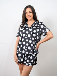 Lyanna - S/S Classic SPJ Set in Black & White Polka 4