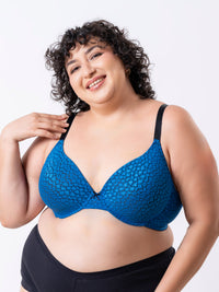 Kelani - Wired Padded Full Coverage Plunge Bra in Royal Blue Leopard - Ext Size