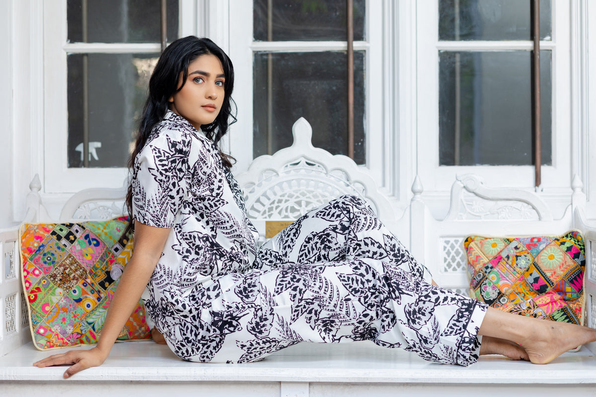 Amaya - Short Sleeve Classic LPJ Set in Monochrome Floral