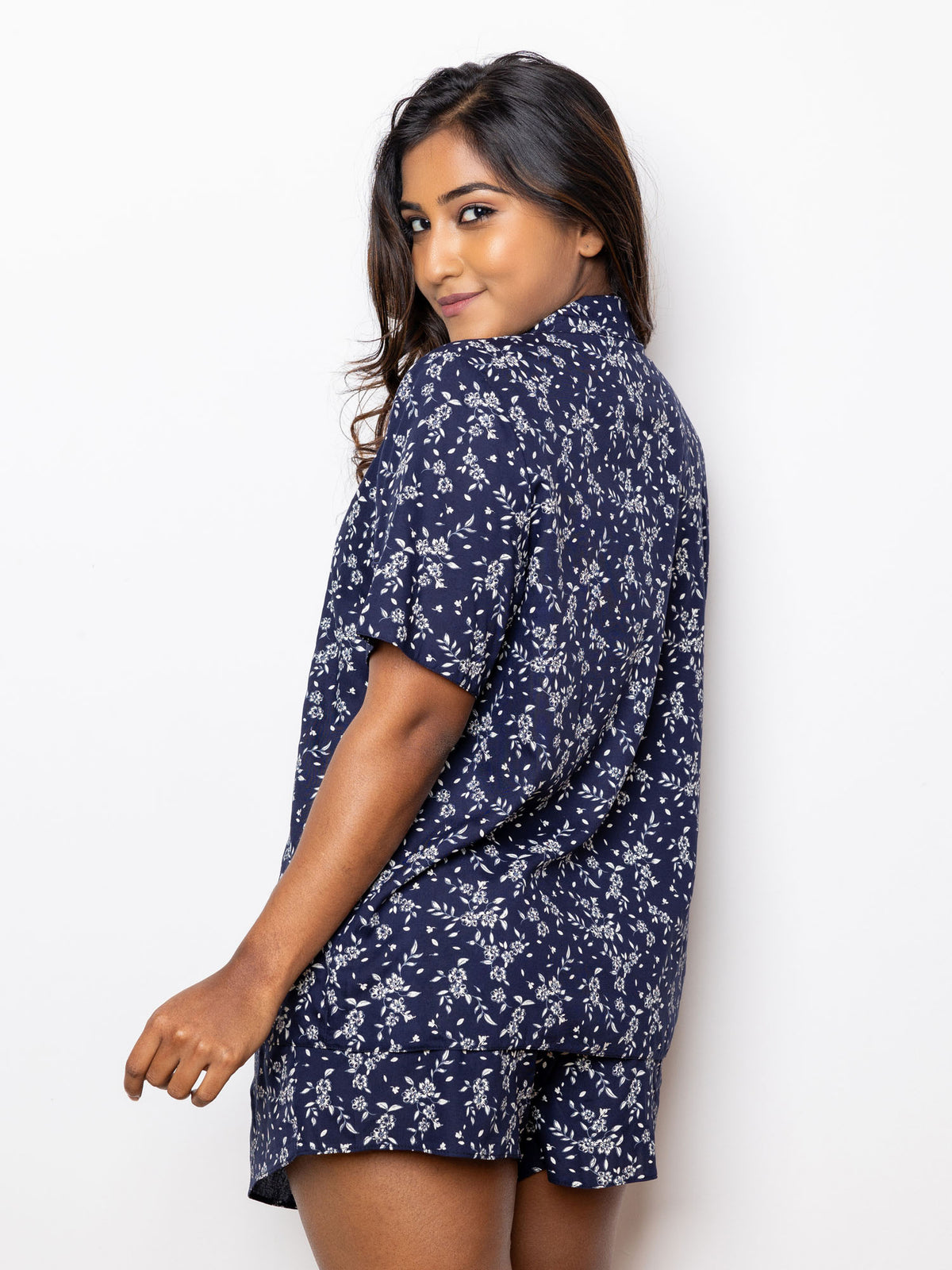 Valaria - Short Sleeve Classic SPJ Set in Ditsy Navy Floral