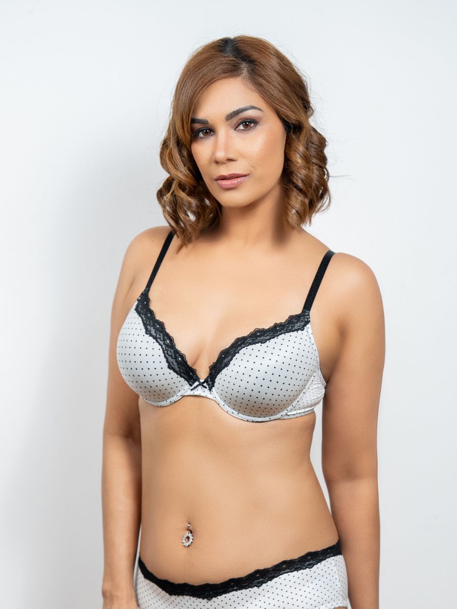 Bella - T Shirt Plunge Bra Single in White Polka