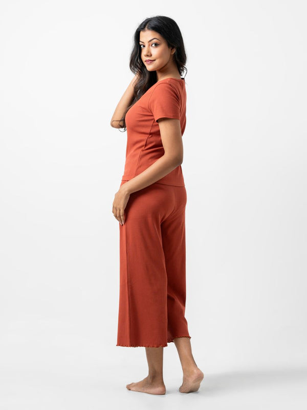 Jane - Short Sleeve Button Front Tee with Wide Leg Pant in Barn Red