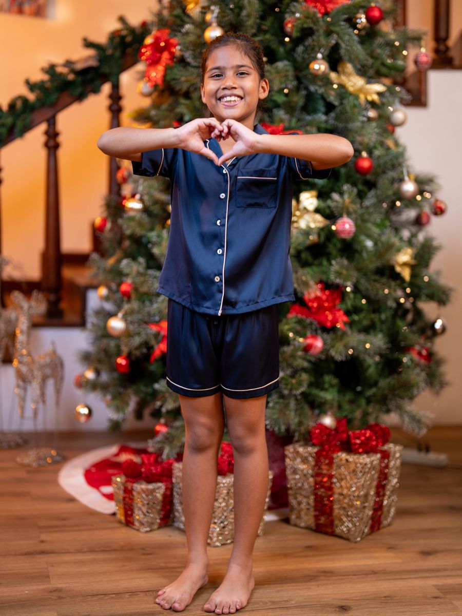 Hazel – Girls S/S Classic Top & Shorty PJ Set in DK Navy 3