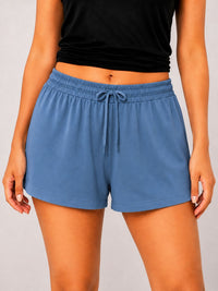 Kelly - Lounge Short in Rivera