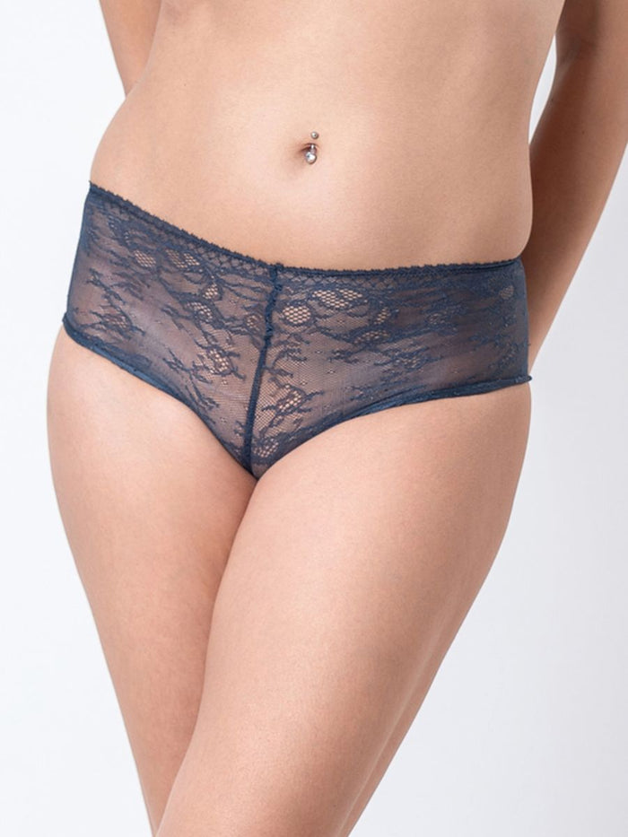 Lucy - Short All Lace in Outer Space 1