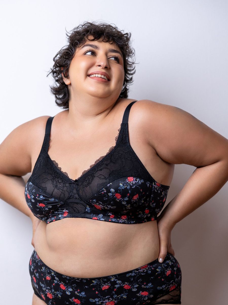 Lydia - Non Wired Lace Bra in Black Rose