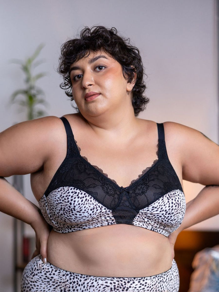 Lydia - Non Wired Lace Bra in Snow Leopard