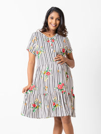 Susanna - Short Sleeve Tiered Maternity Sleep Shirt in Retro Floral 4