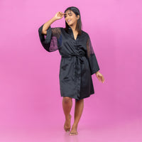 Zia - Short Robe in Black