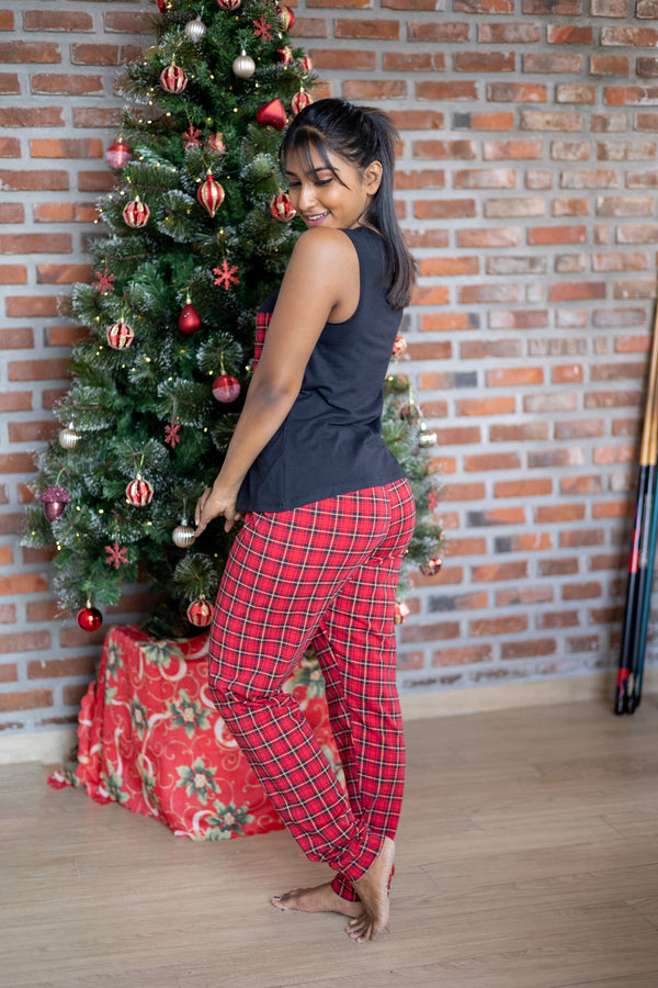 Tria - Vest & Long Pants in Red Tartan